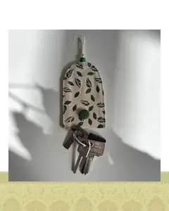 کیف جاسوییچی طرح برگ سبز - بزرگ