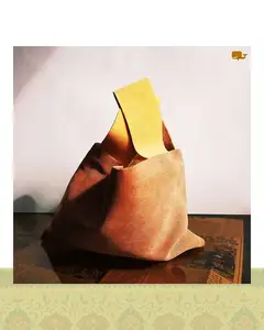 کیف مخمل مچی