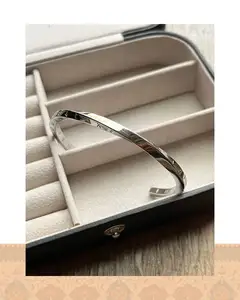 بنگل پیج نقره ای حک دار