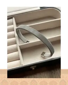 دستبند حصیری نقره ای ساده