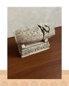 مجسمه منشور کوروش