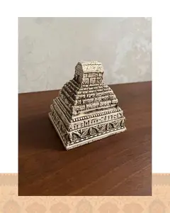 مجسمه مقبره کوروش ( سایز بزرگ )