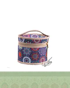 کیف آرایشی سنتی شش ضلعی گرد