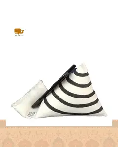 استند موبایل پارچه ای طرح اهرام