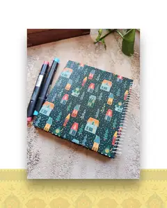 دفتر خشتی بزرگ طرح کاج کریسمس کد ۰۰۱ - شطرنجی 100 برگ
