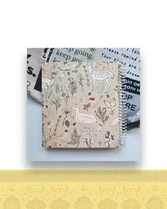 دفتر خشتی متوسط طرح آهوان کد ۳۰۵ - طراحی 60 برگ