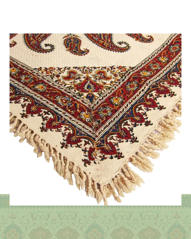 رومیزی قلمکار سنتی چهار نفره 120 سانتیمتری طرح ترنج در دیارلند