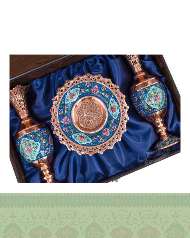 سرویس شیرینی خوری و سنبلدان پرداز در دیارلند
