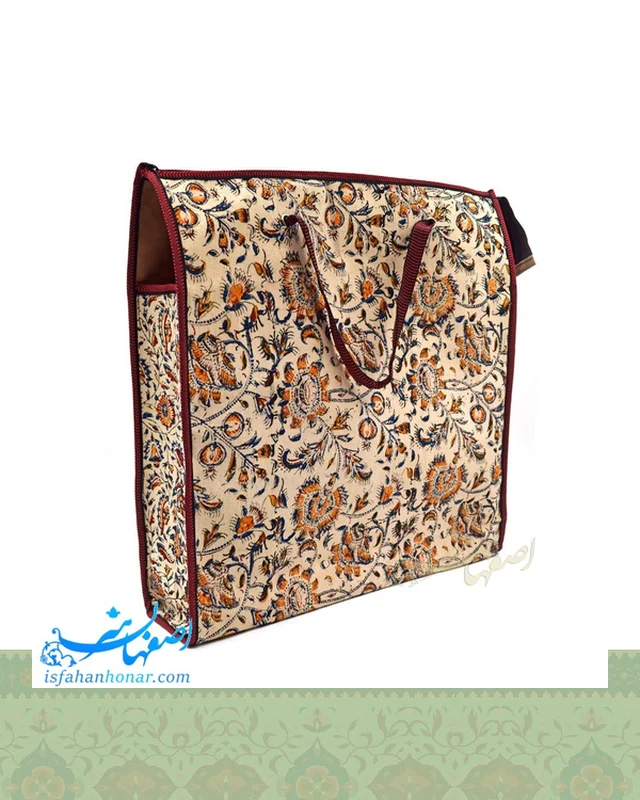 ارسالی مستقیم ساک هدیه قلمکار طرح سنتی ابعاد 50×50 سانتیمتر از ایران