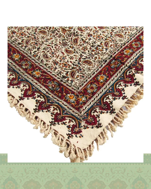 ارسالی مستقیم رومیزی قلمکار مربعی 120 سانتیمتری طرح بادامی از ایران