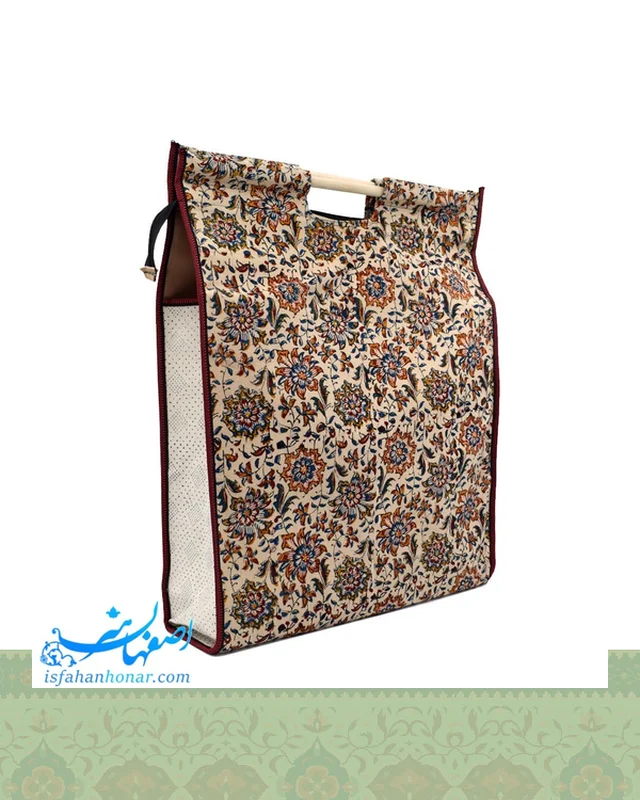 عکس ساک کادویی پارچه ای 50 سانتیمتری دسته چوبی قلمکار