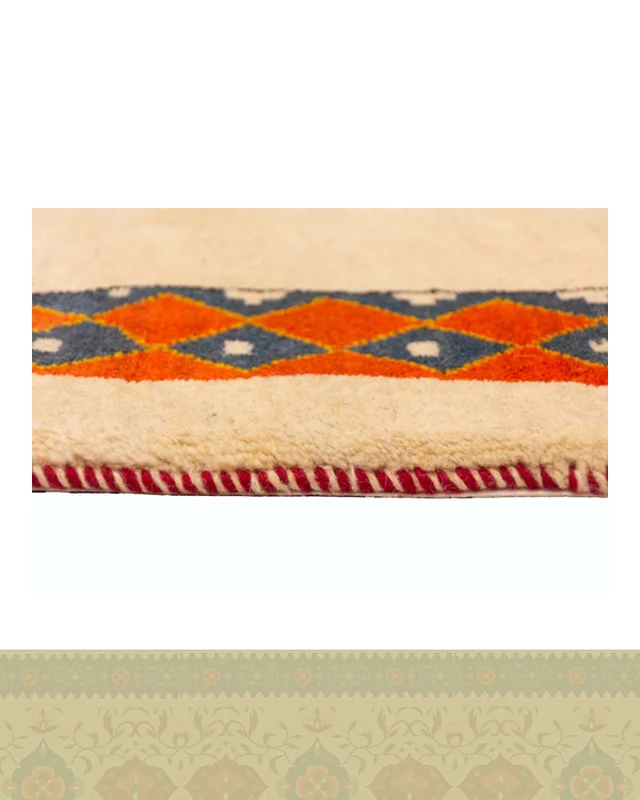 ارسال گبه دستباف قشقایی درخت سرو سه متری کد 2446 (210 در 147) به خارج ایران