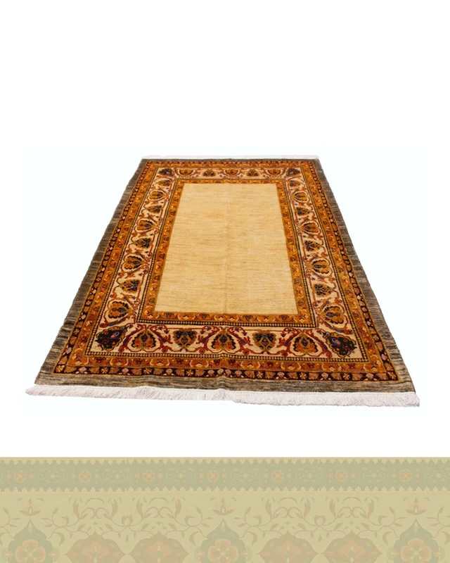 گبه دستباف قشقایی کف ساده کرم پرده ای کد 2585 (245 در 170) در دیارلند