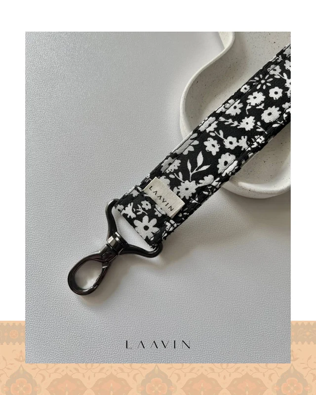 لنیارد ( Lanyard ) – کد 8000 در دیارلند