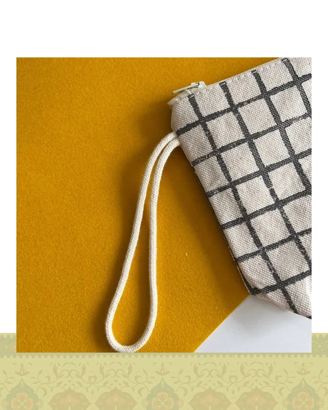 کیف پارچه ای کوچک طرح چهارخونه در دیارلند