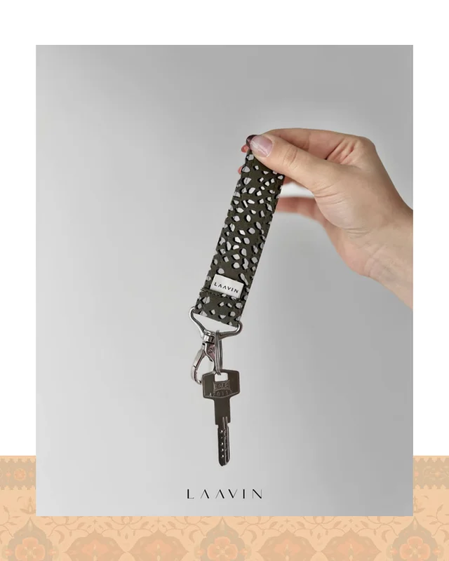 خرید لنیارد ( Lanyard ) – کد 8000 ارزی