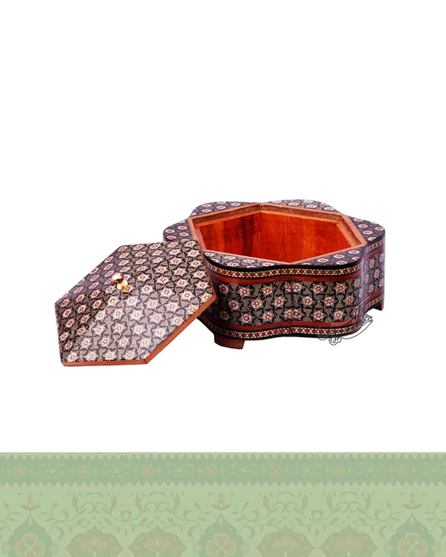 شکلات خوری خاتمکاری در دیارلند