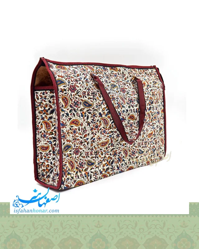 ارسالی مستقیم کیف دستی هدیه قلمکار زیپ دار ابعاد 34×44 سانتیمتر از ایران