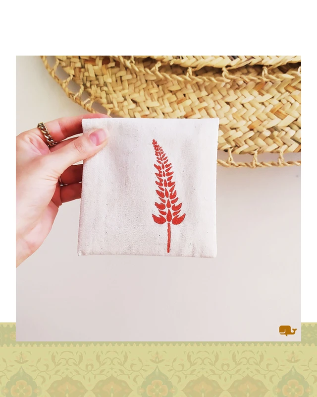 کیف پد بهداشتی طرح کاج - سایز 2