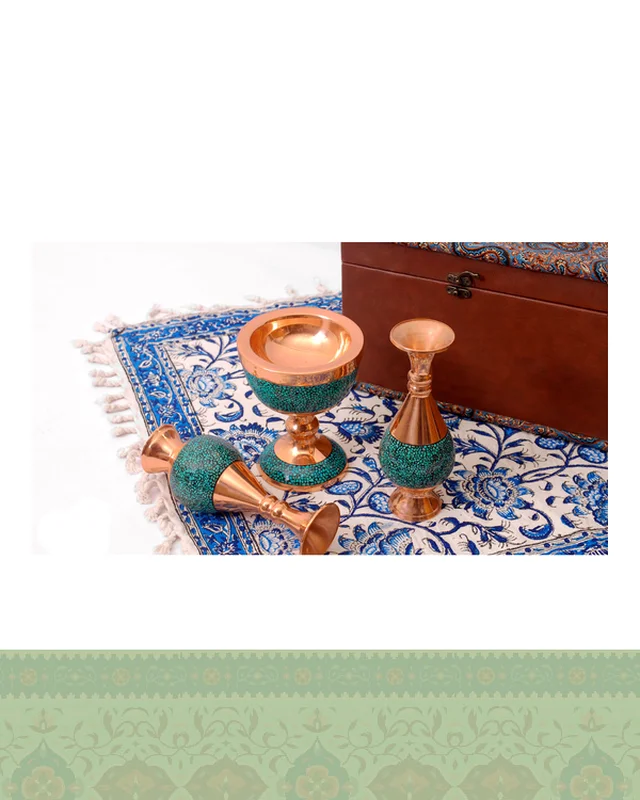 سنگاب و گلدان فیروزه کوب در دیارلند