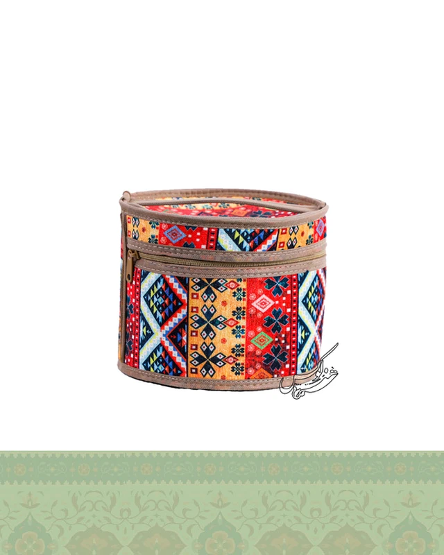 کیف ارایشی و زنانه گرد مدل سنتی