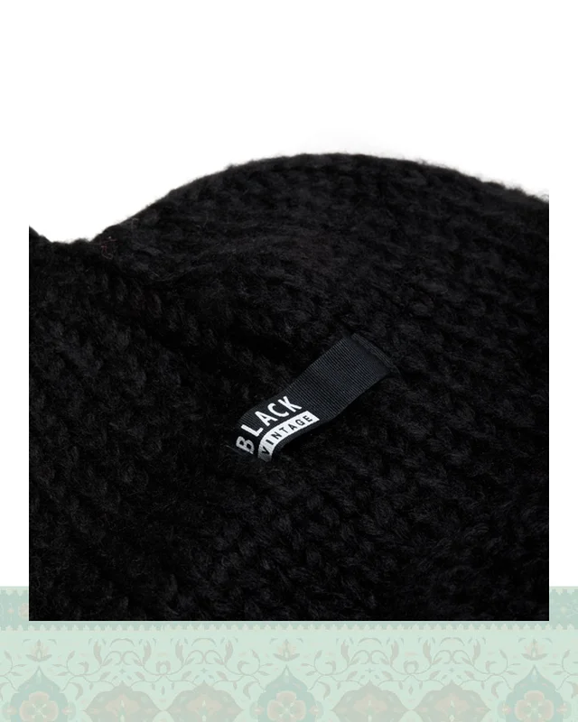 خرید کلاه بافت دنباله دار BLACK  در اروپا و آمریکا