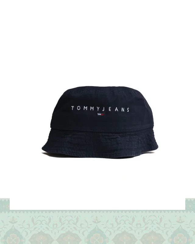 کلاه کتان باکت گلدوزی فونت TOMMY  در دیارلند