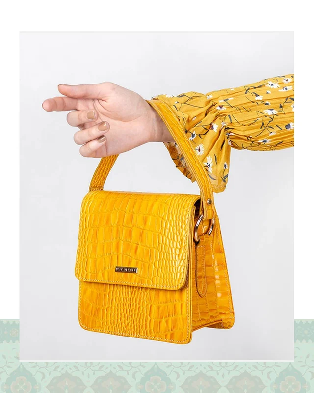 ارسالی مستقیم کیف چرم زنانه دوشی ساعدی مدل 99127  از ایران