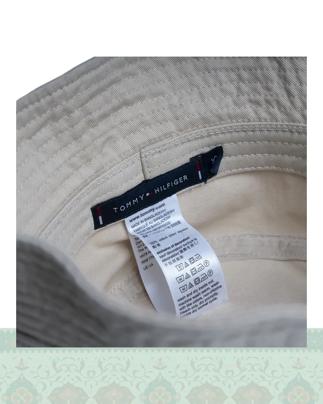 عکس کلاه کتان باکت گلدوزی فونت TOMMY