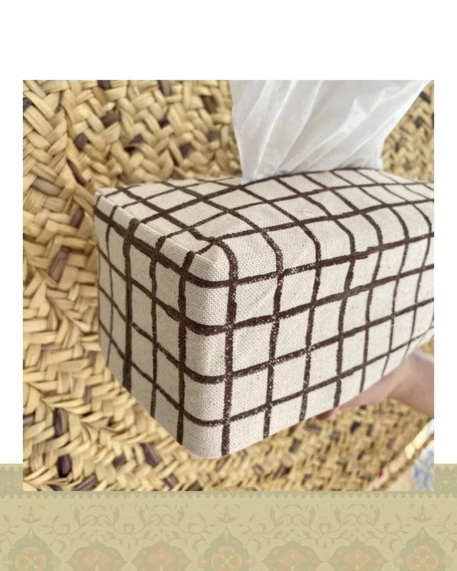 خرید جای دستمال کاغذی طرح چهارخونه  در اروپا و آمریکا