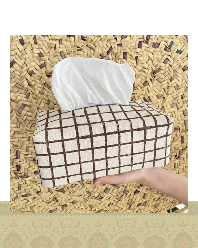 ارسال و فروش جای دستمال کاغذی طرح چهارخونه  در خارج از کشور