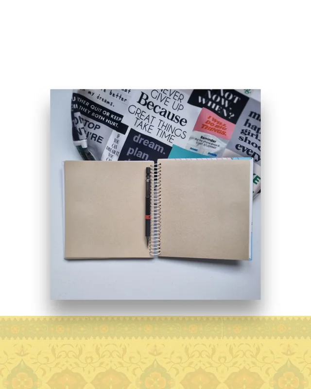 خرید دفتر خشتی متوسط طرح کتابخانه ۱ کد ۲۳۱  در اروپا و آمریکا