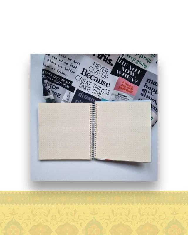 عکس دفتر خشتی متوسط طرح کتابخانه ۱ کد ۲۳۱
