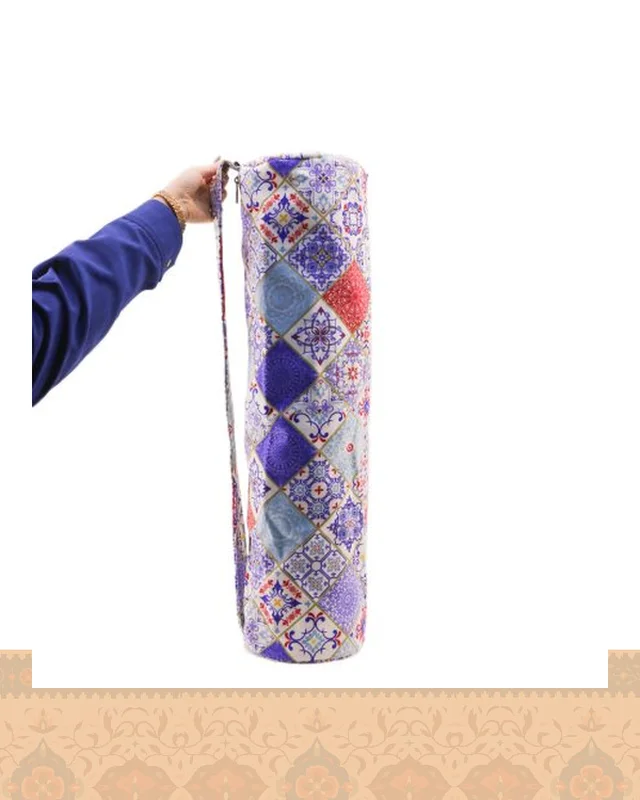 خرید کاور مت طرح نقوش سنتی لوزی چند رنگ در اروپا و آمریکا
