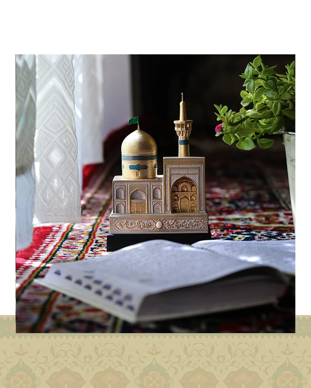 گنبد و بارگاه امام رضا(ع) در دیارلند